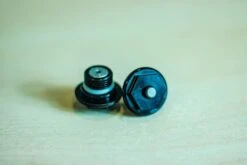 KIT PURGADORES AIRE PARA HORQUILLAS FOX 36/38/40 -Tienda Barata Bicicleta kit purgadores aire para horquillas fox 1 5