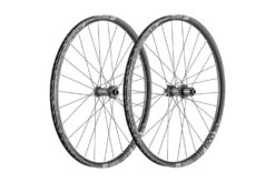 Dt-swiss RUEDA DT SWISS H1900 SPLINE 27" 35MM